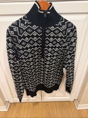 Alp N Rock Black and White Zip-Up Geometric Knit Sweater